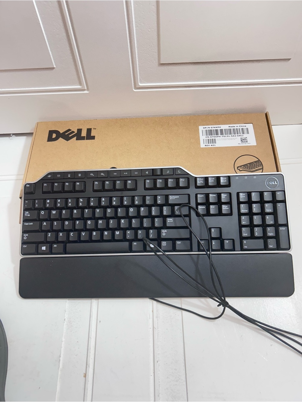 Dell Black Wired Full-Size Keyboard with Palm Rest